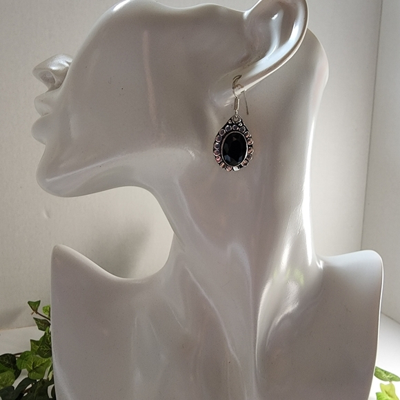 Silver Plate Banded Black Onyx Necklace Earrings Set - Picture 7 of 8